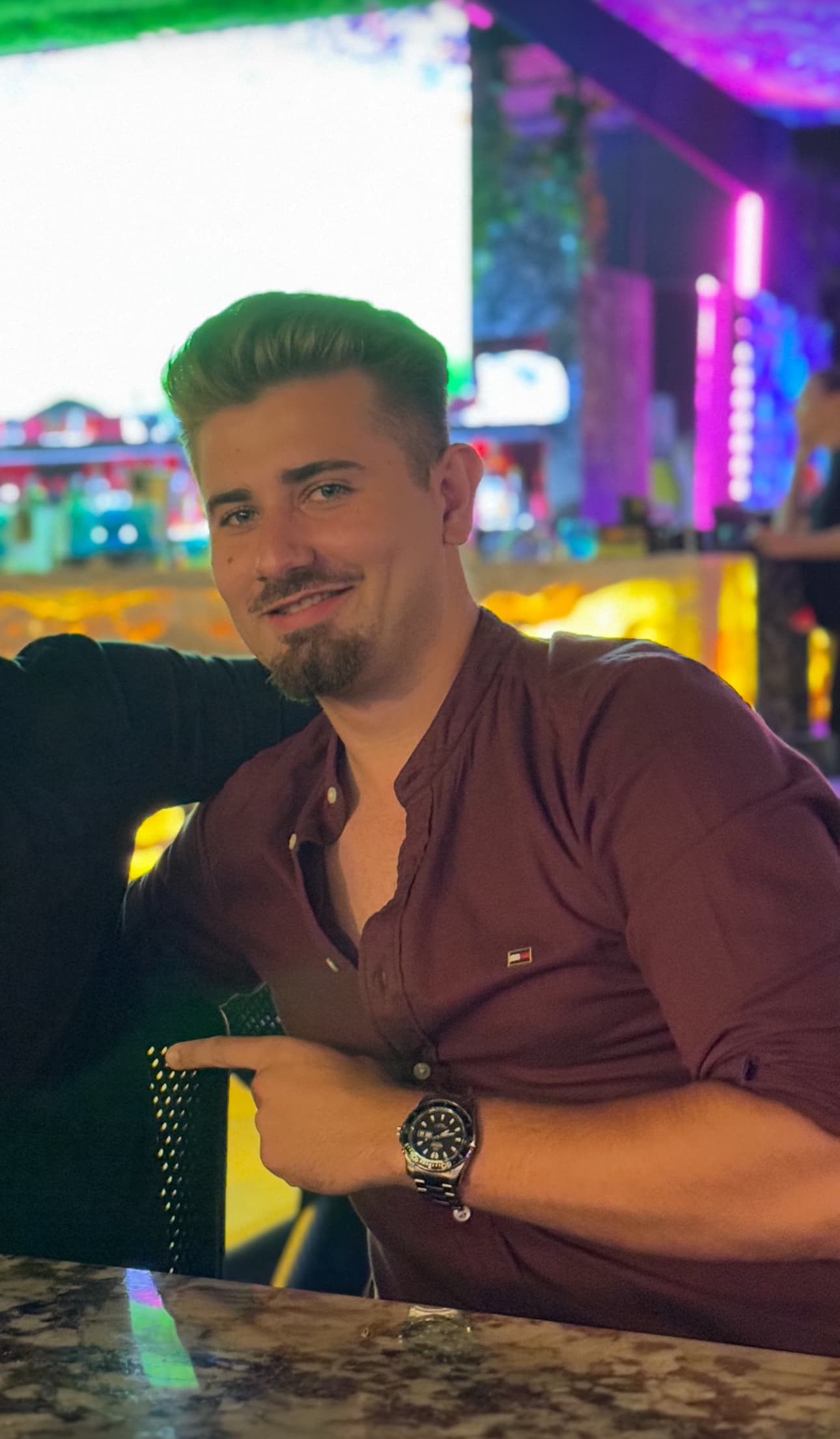 Creator de continut 340.000 urmaritori