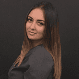 Bianca ionela S poza de pe Taskuri.ro