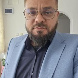 Florin M poza de pe Taskuri.ro