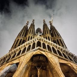 Sebastian I poza de pe Taskuri.ro