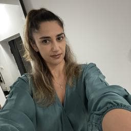 Doina M poza de pe Taskuri.ro