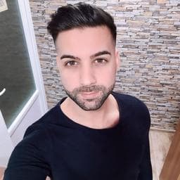 Oprea R poza de pe Taskuri.ro