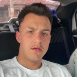 Ionut P poza de pe Taskuri.ro