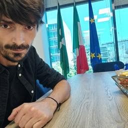 Mircea P poza de pe Taskuri.ro