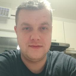 Madalin P poza de pe Taskuri.ro