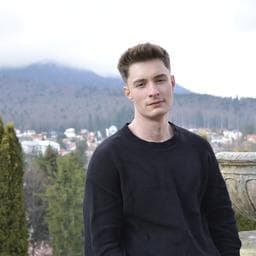 Daniel T poza de pe Taskuri.ro