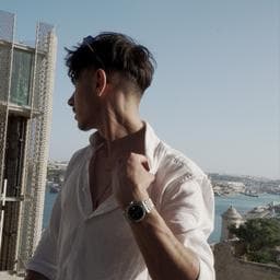 George M poza de pe Taskuri.ro