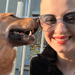 Ioana A poza de pe Taskuri.ro